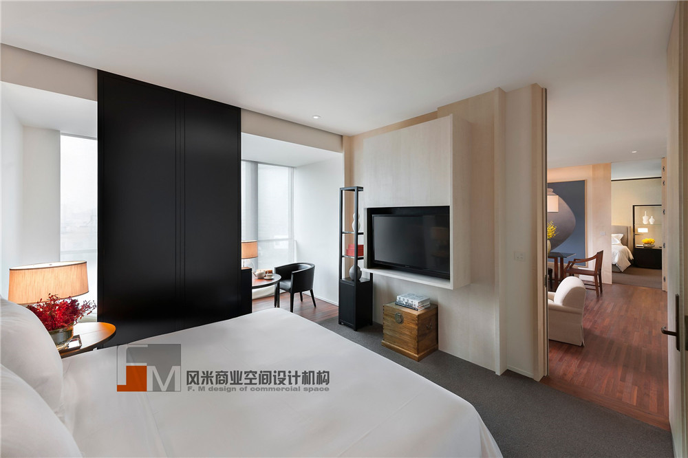 為了這家酒店，志明與春嬌從香港飛到了臺(tái)北！